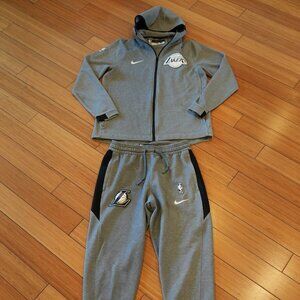 Nike Lakers Sweatsuit Set